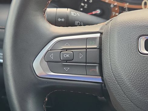 Used 2022 Jeep Compass Limited AWD/4WD image 23