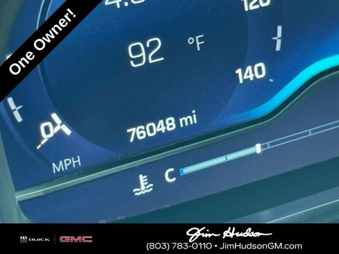 Used 2024 Chevrolet Suburban High Country AWD/4WD image 3
