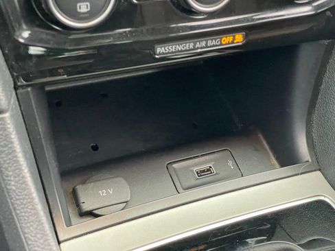 Used 2020 Volkswagen Passat 2.0T SEL image 22