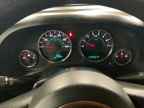 Used 2015 Jeep Wrangler Unlimited Sport AWD/4WD image 25