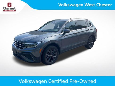 Certified 2023 Volkswagen Tiguan SE w/ Panoramic Sunroof Package AWD/4WD image 1