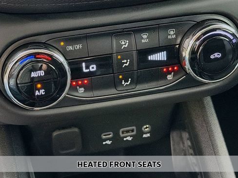 Used 2023 Chevrolet TrailBlazer LT w/ Convenience Package FWD image 7