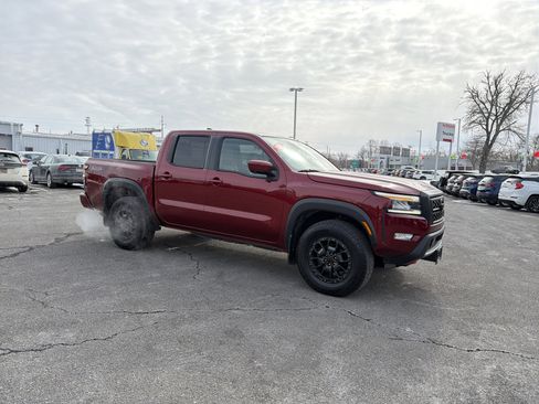 Used 2024 Nissan Frontier PRO-4X w/ Pro Premium Package image 3