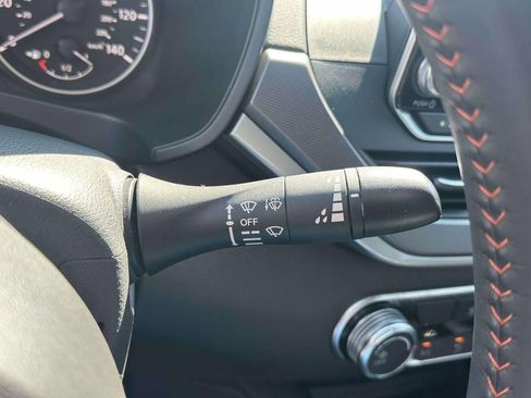 Certified 2024 Nissan Altima 2.5 SR image 24