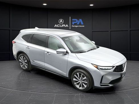 Certified 2026 Acura MDX FWD w/ Technology Package image 44