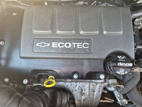 Used 2018 Chevrolet Trax LT FWD image 24