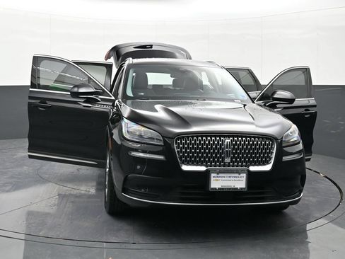 Used 2022 Lincoln Corsair AWD w/ Premium Package image 41