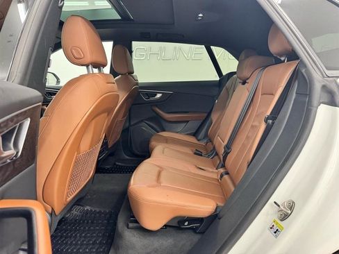 Used 2021 Audi Q8 Premium AWD/4WD image 18