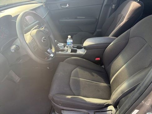 Used 2016 Kia Optima LX image 4