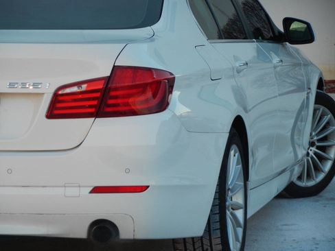 Used 2012 BMW 535i xDrive Sedan image 19