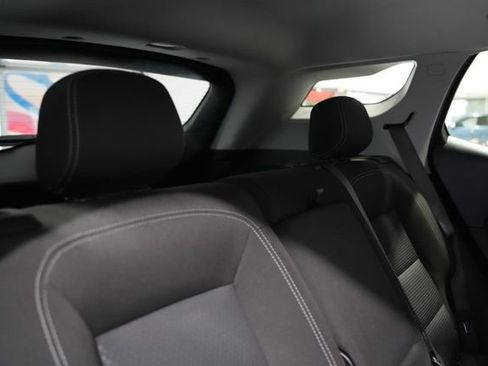 Used 2023 GMC Terrain SLE w/ Driver Convenience Package AWD/4WD image 18