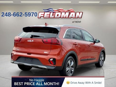 Used 2022 Kia Niro LXS FWD image 6
