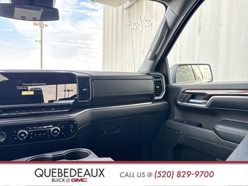 Used 2023 GMC Sierra 1500 Elevation image 25