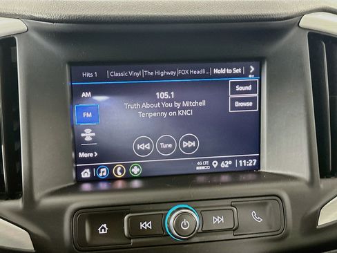 Used 2024 GMC Terrain SLE AWD/4WD image 19