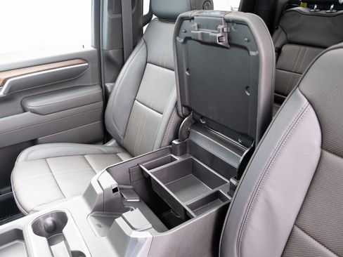 New 2026 Chevrolet Silverado 3500 High Country w/ High Country Premium Package image 8