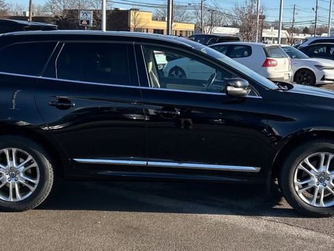 Used 2016 Volvo XC60 T5 Platinum w/ Climate Package image 6