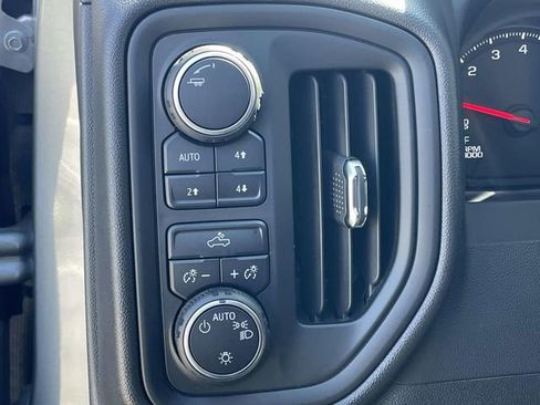 Used 2025 Chevrolet Silverado 1500 Custom Trail Boss image 15