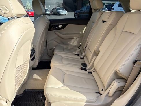 Used 2017 Audi Q7 3.0T Premium Plus image 22