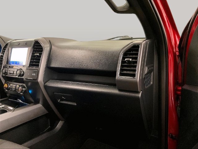 Used 2020 Ford F150 XLT w/ Equipment Group 302A Luxury AWD/4WD image 15