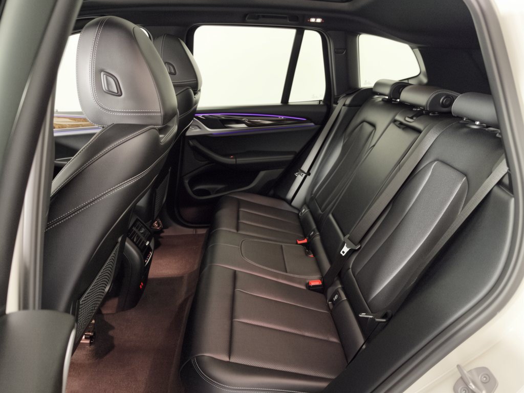 Certified 2024 BMW X3 sDrive30i w/ Convenience Package RWD image 25