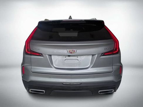 Used 2025 Cadillac XT4 Premium Luxury FWD image 4