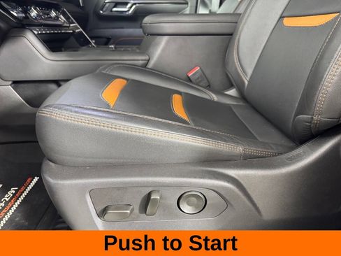 Used 2025 GMC Sierra 2500 AT4 AWD/4WD image 14