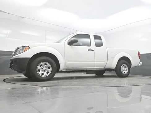 Used 2019 Nissan Frontier S image 30