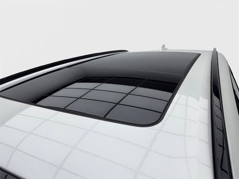 Used 2022 BMW X5 M50i w/ Dynamic Handling Package image 20