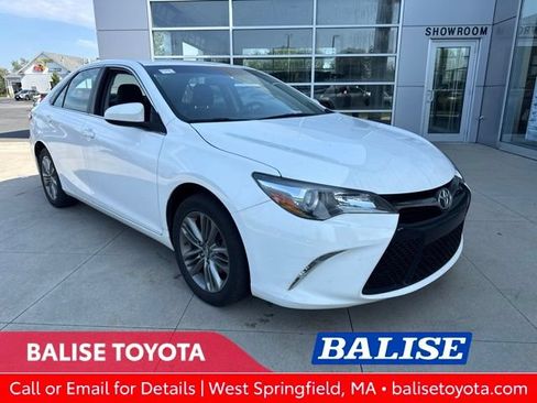 Used 2017 Toyota Camry SE FWD image 1