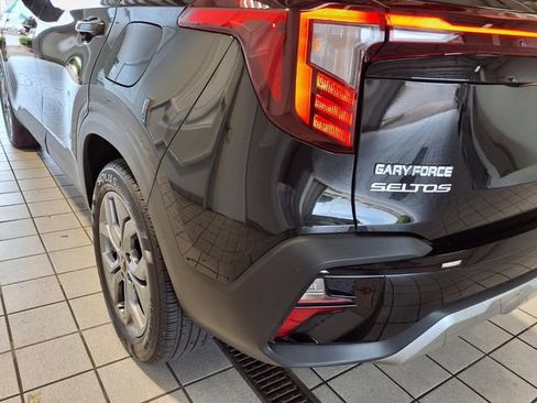 Used 2024 Kia Seltos S AWD/4WD image 22