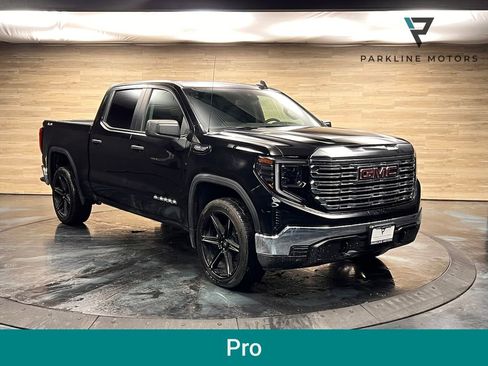 Used 2024 GMC Sierra 1500 Pro w/ Pro Value Package image 1