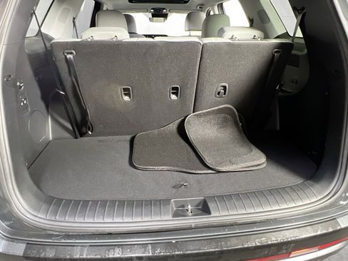 Used 2023 Hyundai Palisade SEL w/ Premium Package image 26