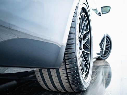 Used 2023 BMW 540i w/ M Sport Package image 41