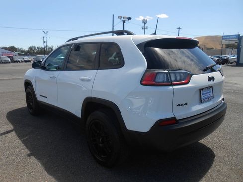 Used 2020 Jeep Cherokee Latitude Plus AWD/4WD image 7