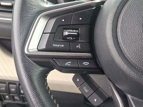 Used 2022 Subaru Ascent Premium w/ Convenience Package image 19