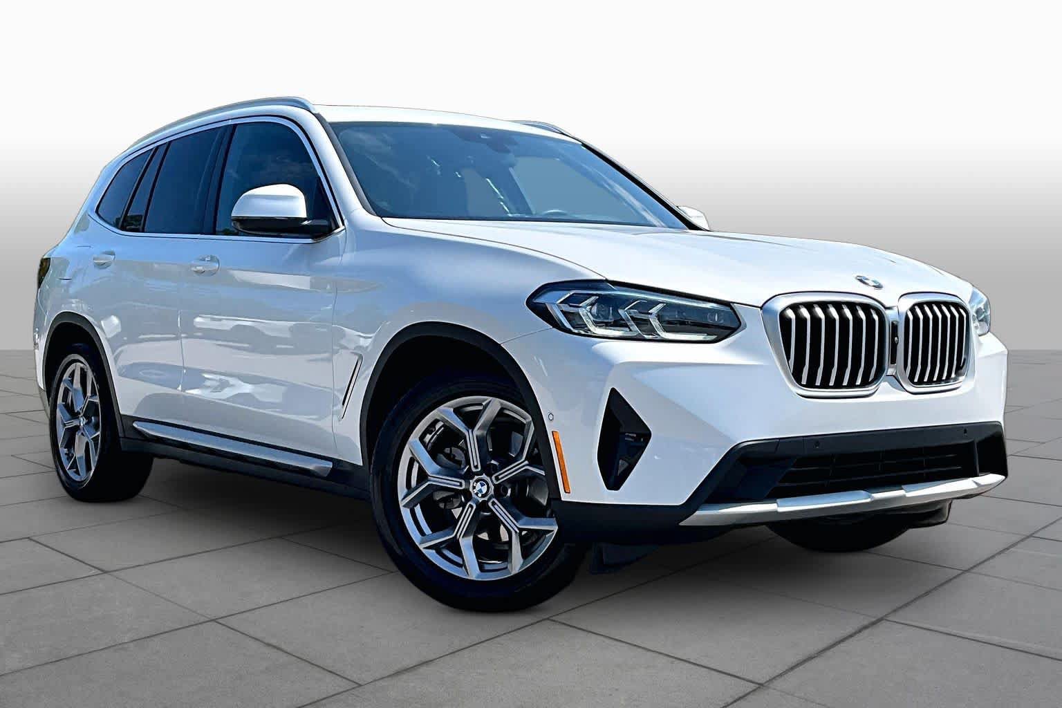 Used 2024 BMW X3 sDrive30i w/ Convenience Package w/ZPA RWD image 2