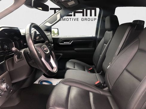 Used 2025 GMC Sierra 1500 SLT RWD image 24