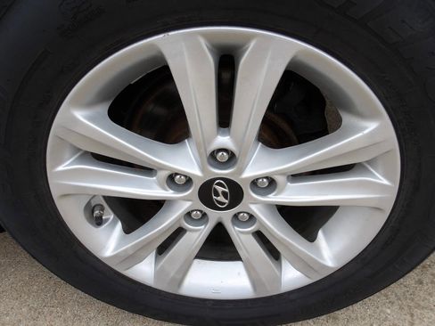 Used 2013 Hyundai Sonata GLS w/ Popular Equipment Pkg image 25