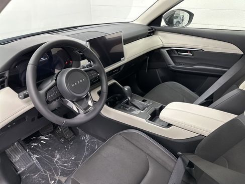 New 2026 MAZDA CX-5 Preferred image 17