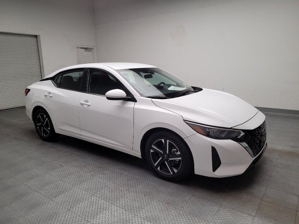 Used 2024 Nissan Sentra SV FWD image 11
