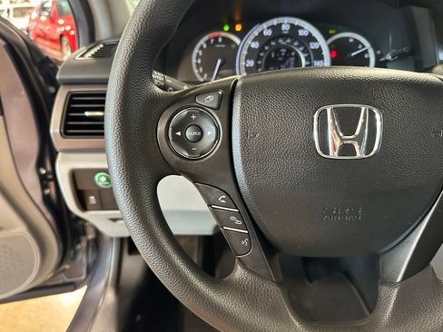 Used 2014 Honda Accord LX image 15