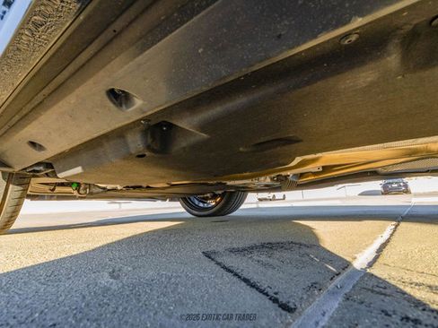 Used 2025 Lamborghini Urus SE image 65