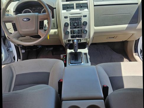 Used 2008 Ford Escape Hybrid Sport Utility 4D image 14