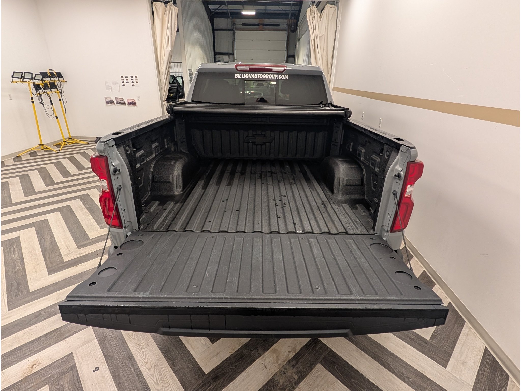 Used 2024 Chevrolet Silverado 1500 LT Trail Boss w/ Convenience Package II AWD/4WD image 26
