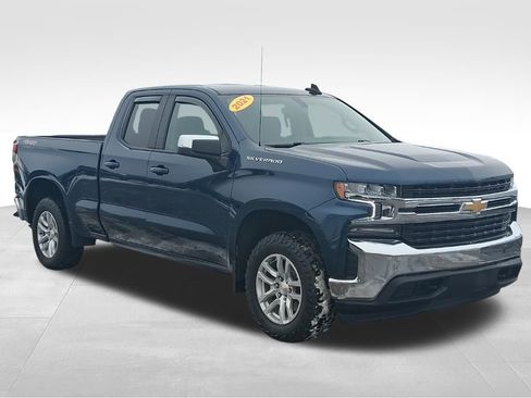 Used 2021 Chevrolet Silverado 1500 LT w/ Bed Protection Package image 4