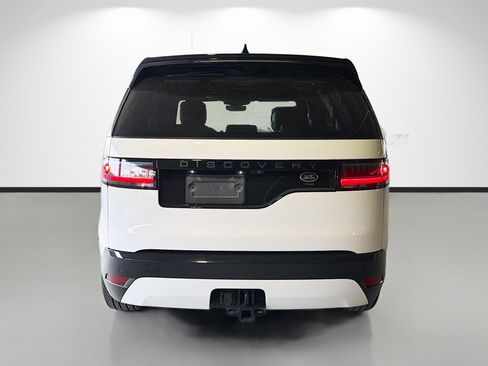Used 2023 Land Rover Discovery HSE R-Dynamic image 4