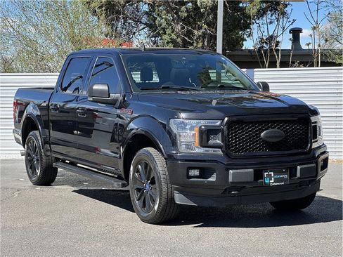 Used 2019 Ford F150 XLT w/ Equipment Group 302A Luxury image 8