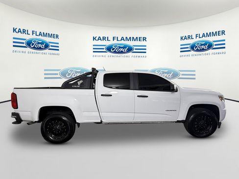 Used 2020 Chevrolet Colorado W/T w/ WT Convenience Package RWD image 2