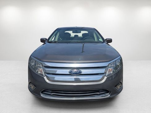 Used 2012 Ford Fusion SE image 2