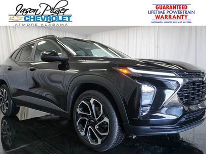 Used 2025 Chevrolet Trax RS w/ Driver Confidence Package